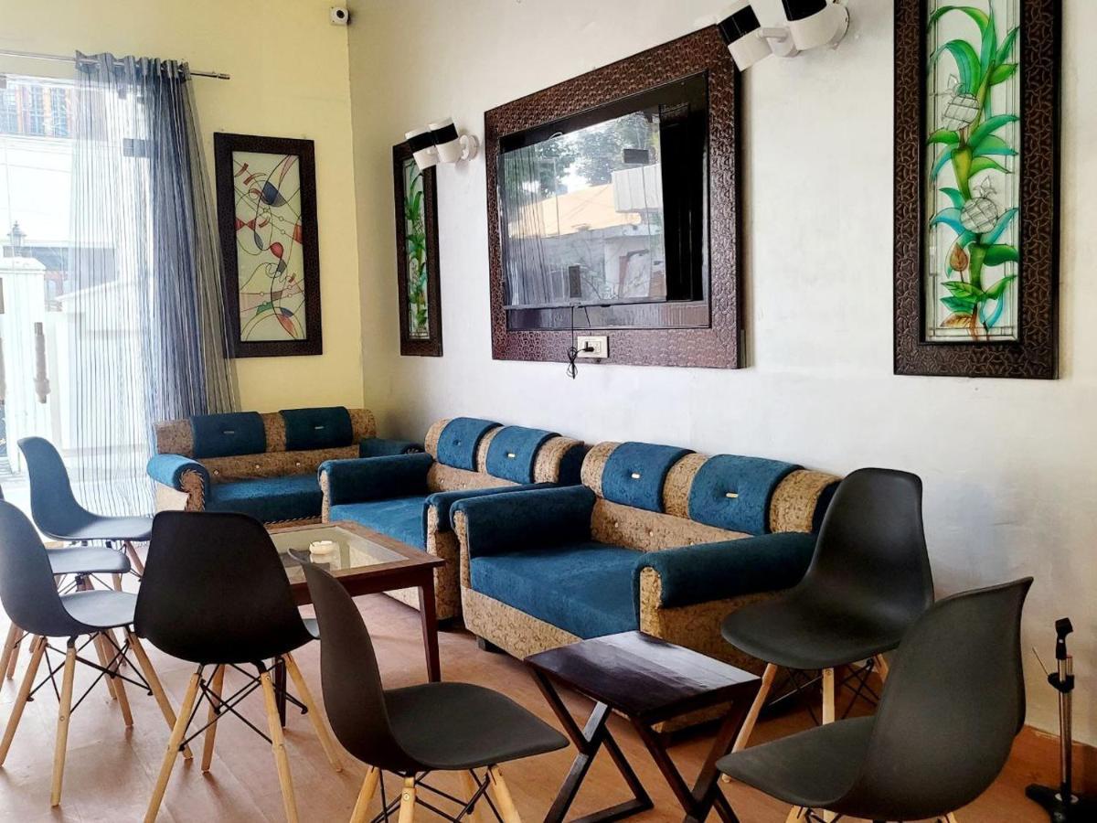Solitude, The Boutique Hotel Haldwani Luaran gambar