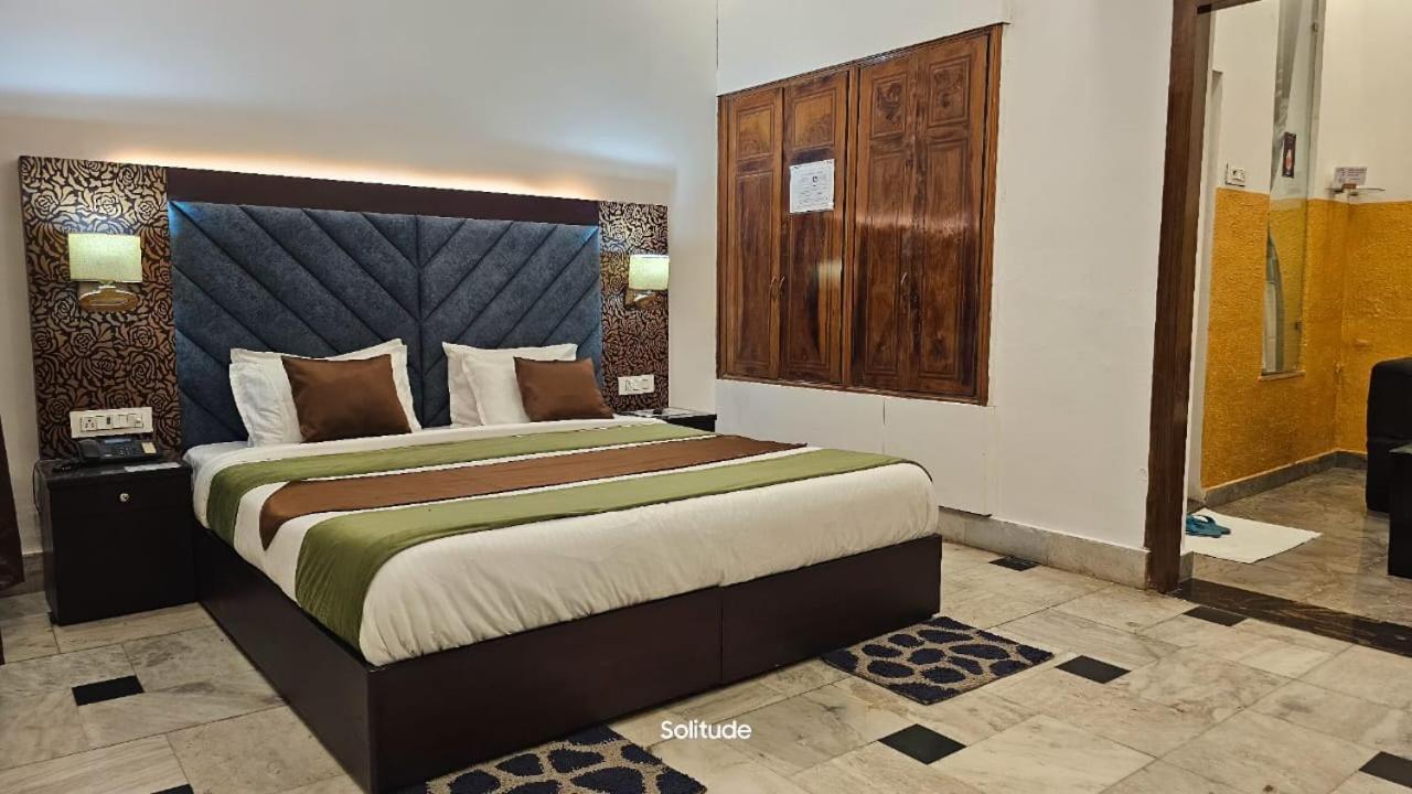 Solitude, The Boutique Hotel Haldwani Luaran gambar