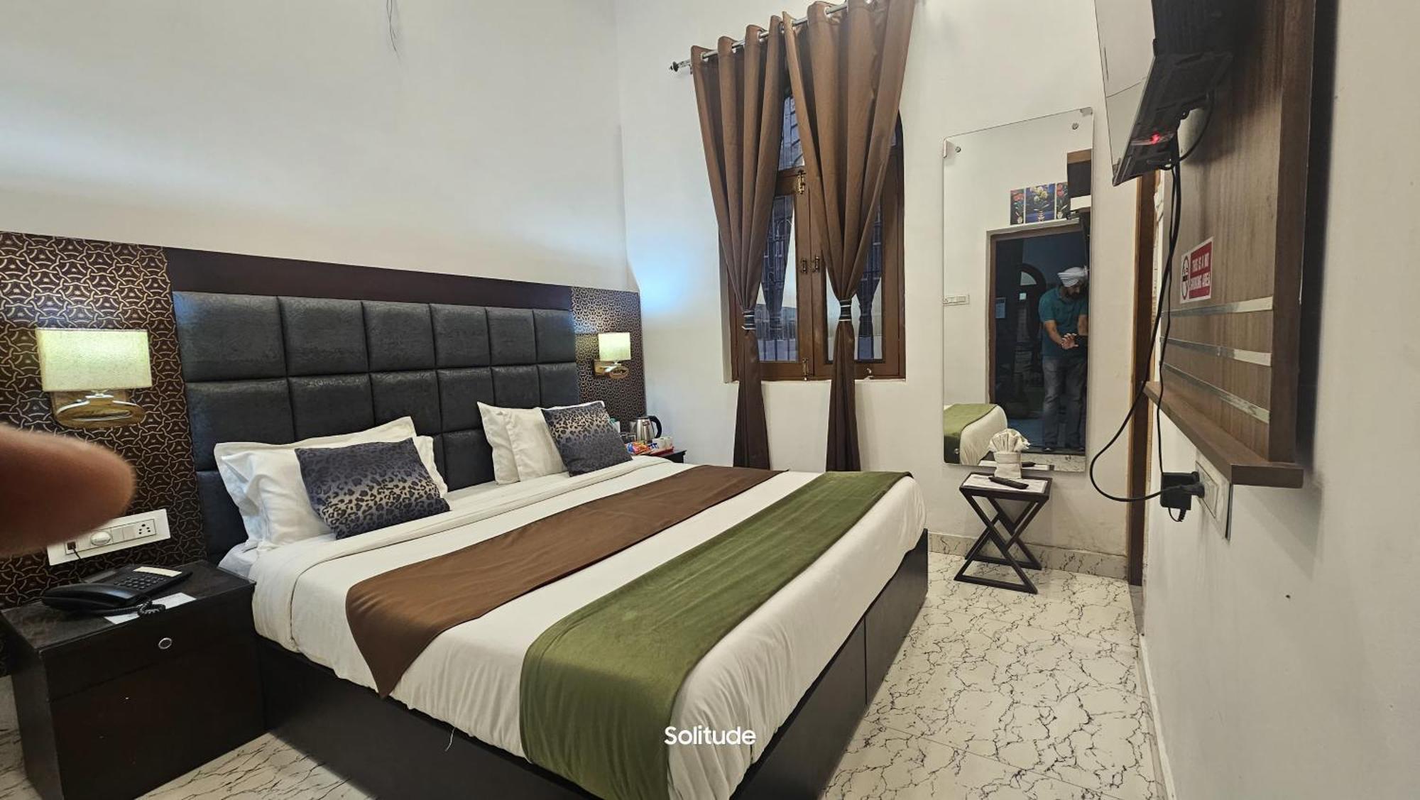 Solitude, The Boutique Hotel Haldwani Luaran gambar
